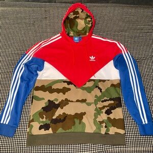 Adidas Red Hoodie with Camouflage Accents Rare Limited Edition Y2K! XL